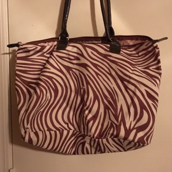 Large printed tote - Picture 2 of 4